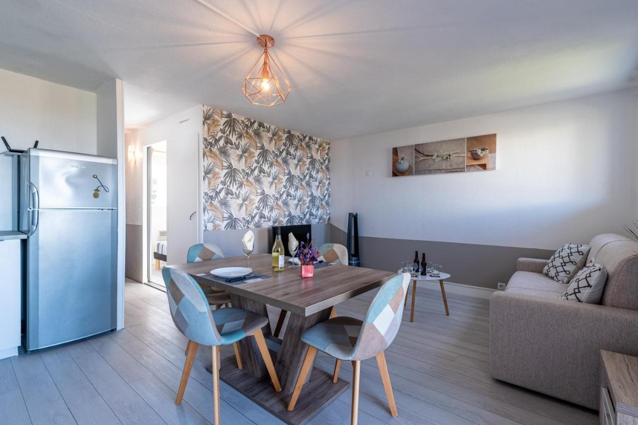 Kallistea - Appartement Avec Vue Mer ปอร์ติชโช ภายนอก รูปภาพ